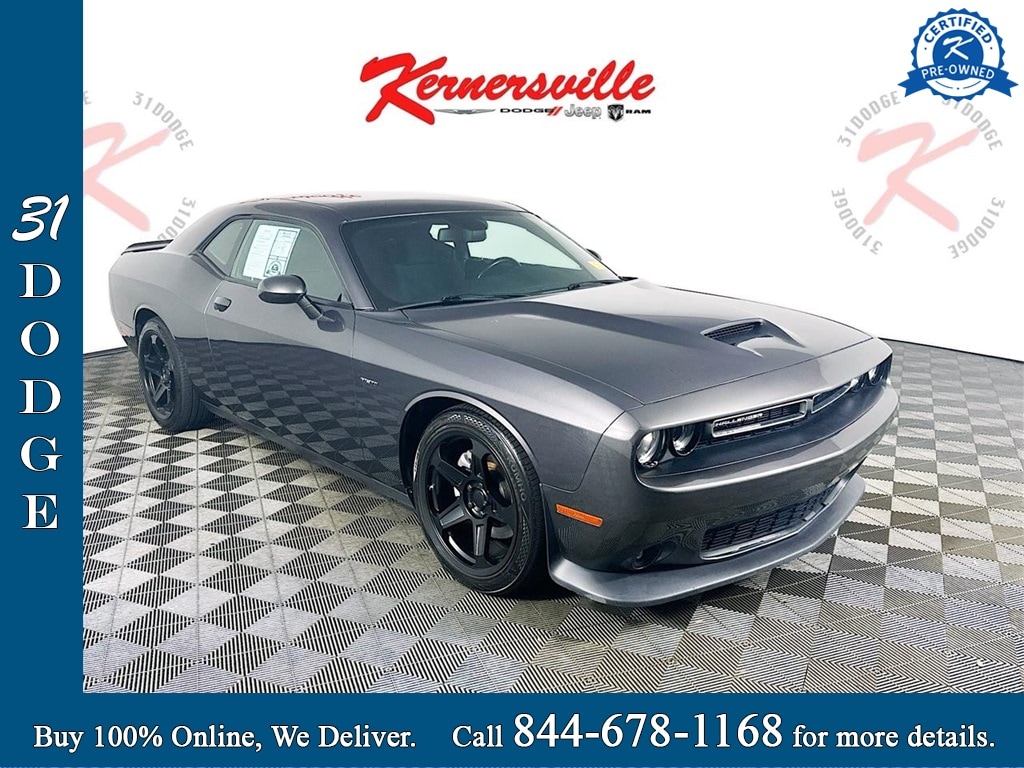 2022 Dodge Challenger Coupe 