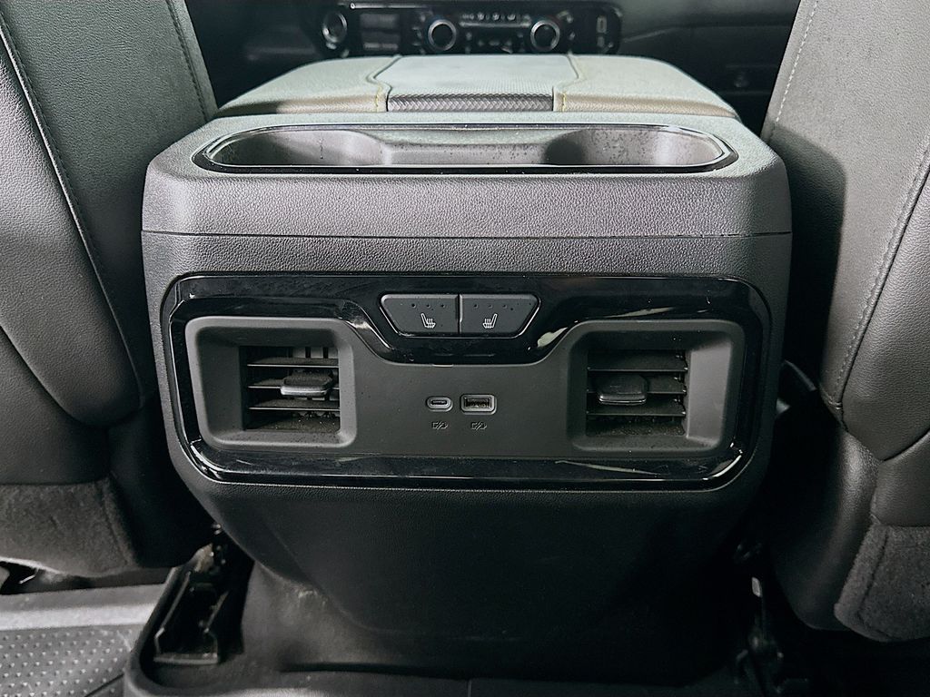 ChevroletSilverado 2500HD21