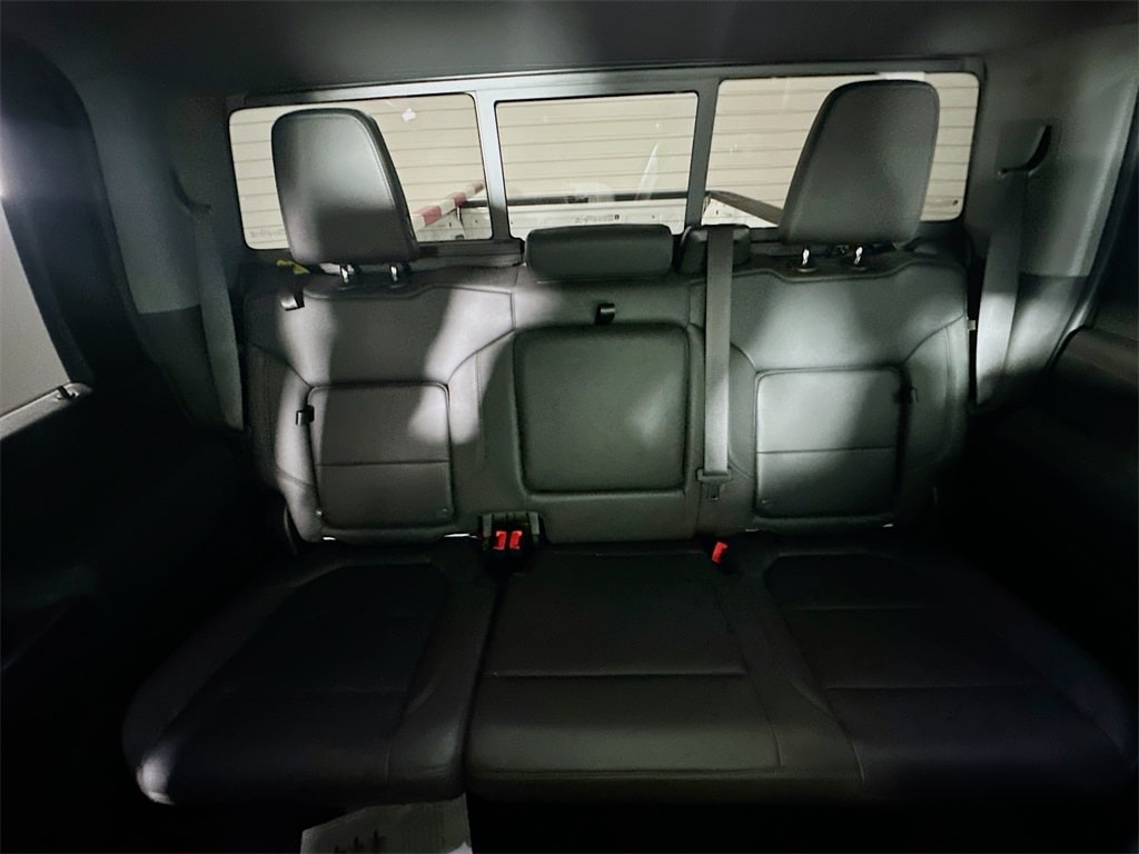 ChevroletSilverado 2500HD13