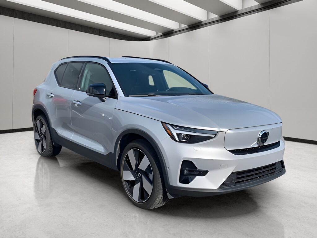 Used 2023 Volvo XC40 Recharge Pure Electric Twin Ultimate SUV