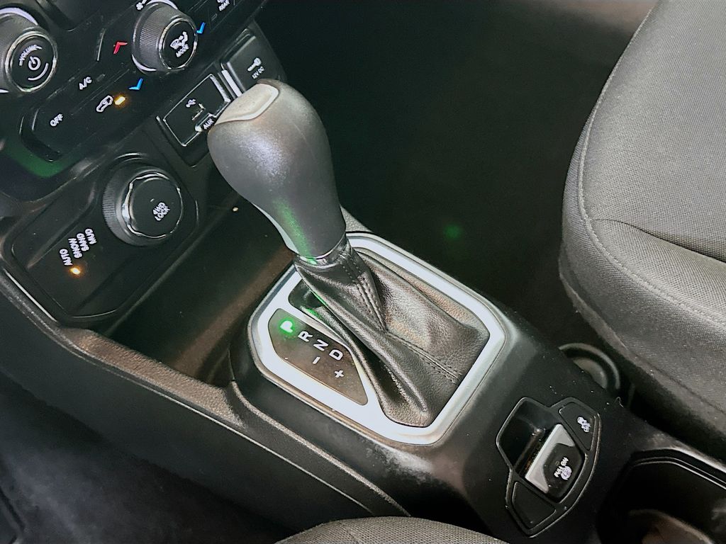 JeepRenegade16