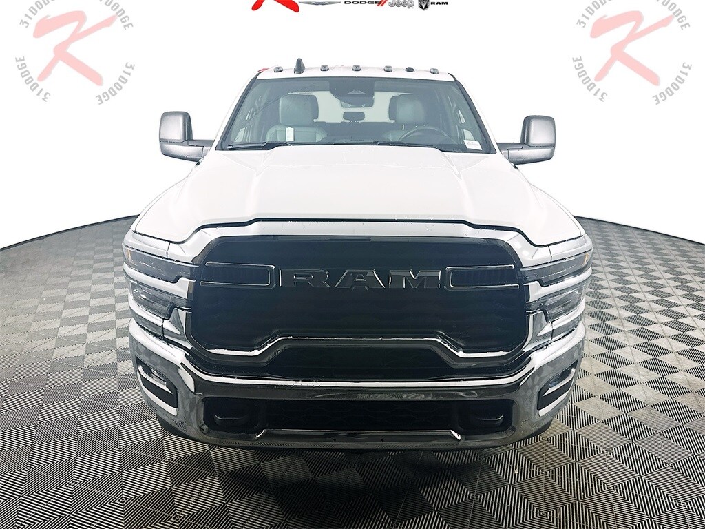 2025 Ram 3500 Tradesman photo 2
