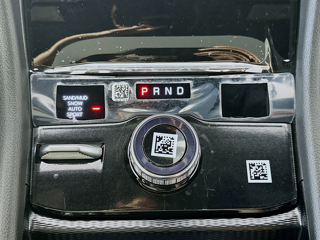 JeepGrand Cherokee L12