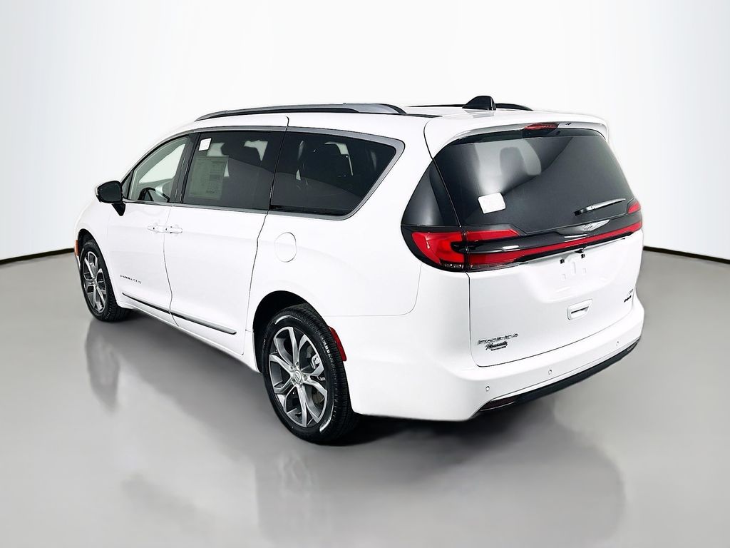 ChryslerPacifica5