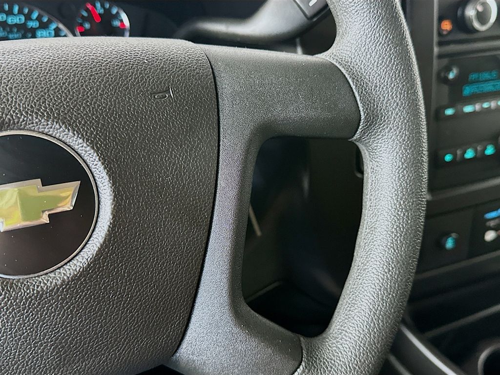 ChevroletExpress 350025