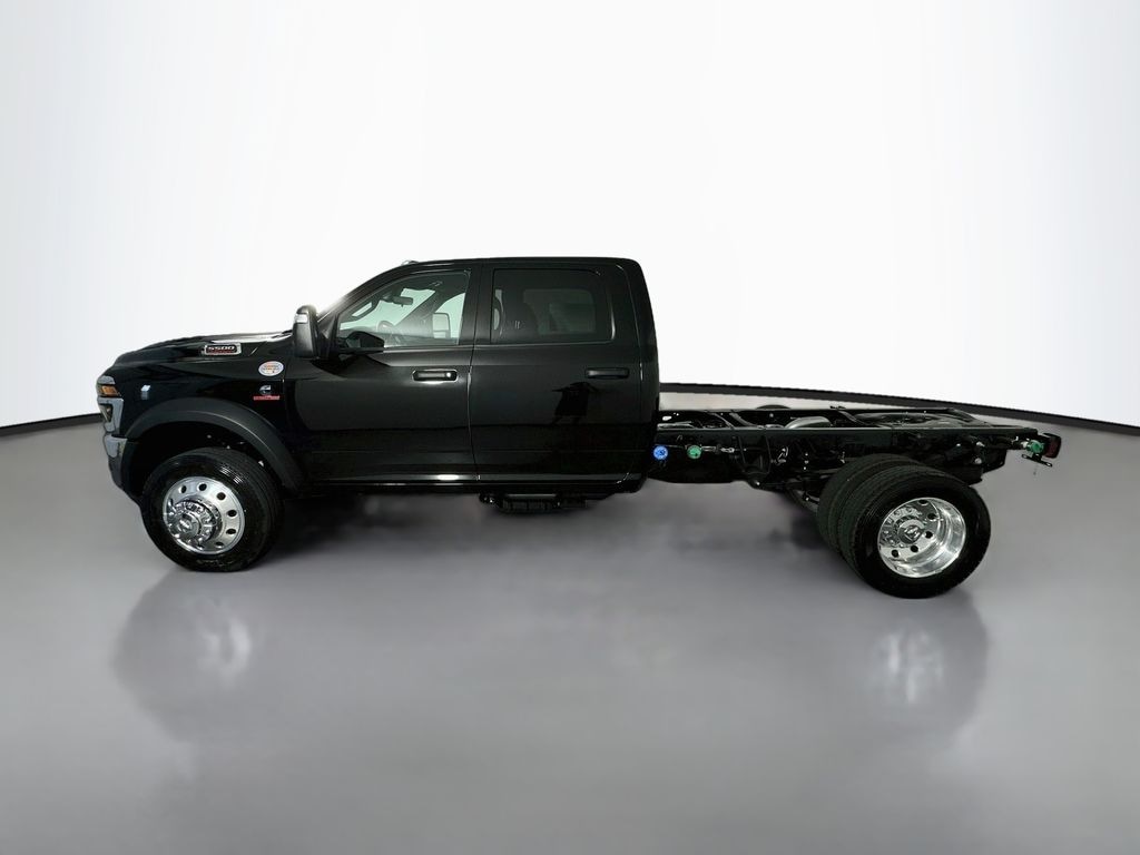 New 2026 Ram 5500 Chassis Tradesman 60 CA Truck Crew Cab