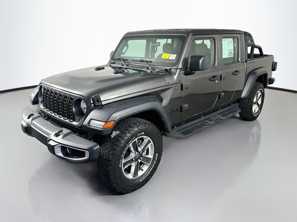 Used 2024 Jeep Gladiator Sport Truck Crew Cab