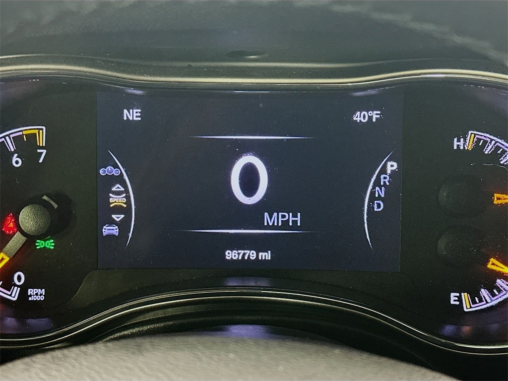 JeepGrand Cherokee15