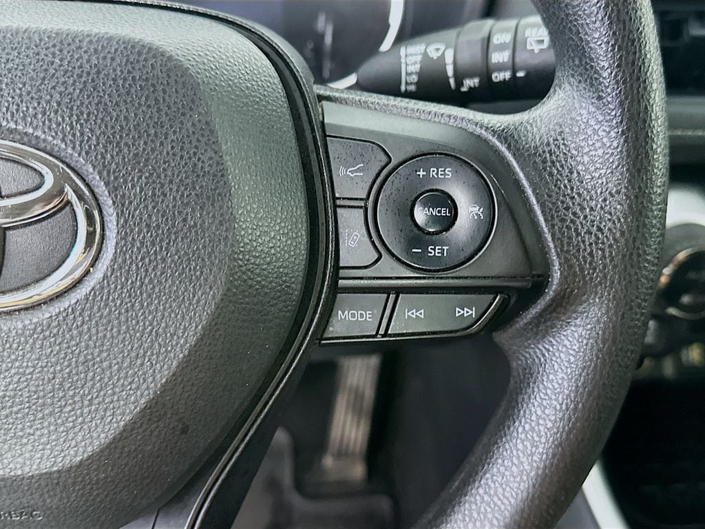 ToyotaRAV424
