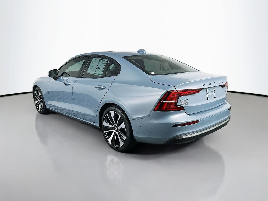 VolvoS605