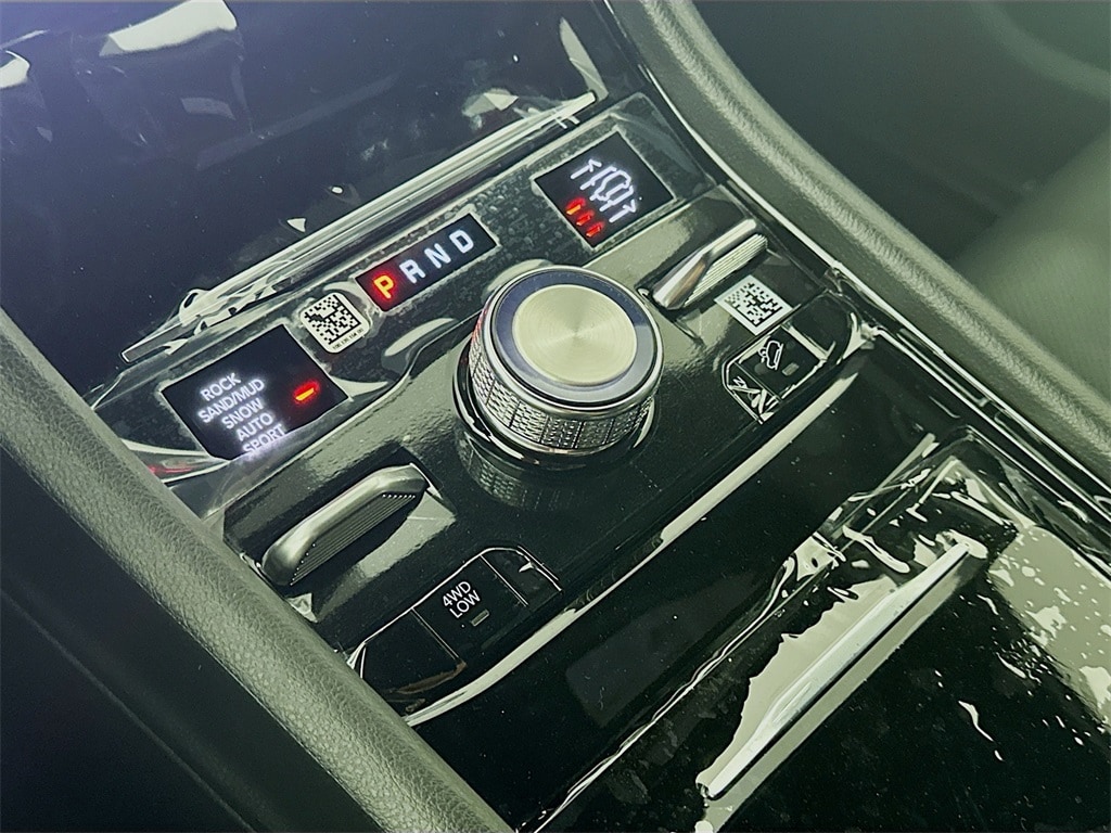 JeepGrand Cherokee12