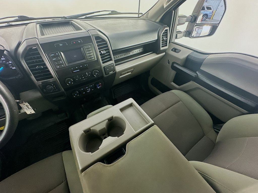 FordF-250SD11
