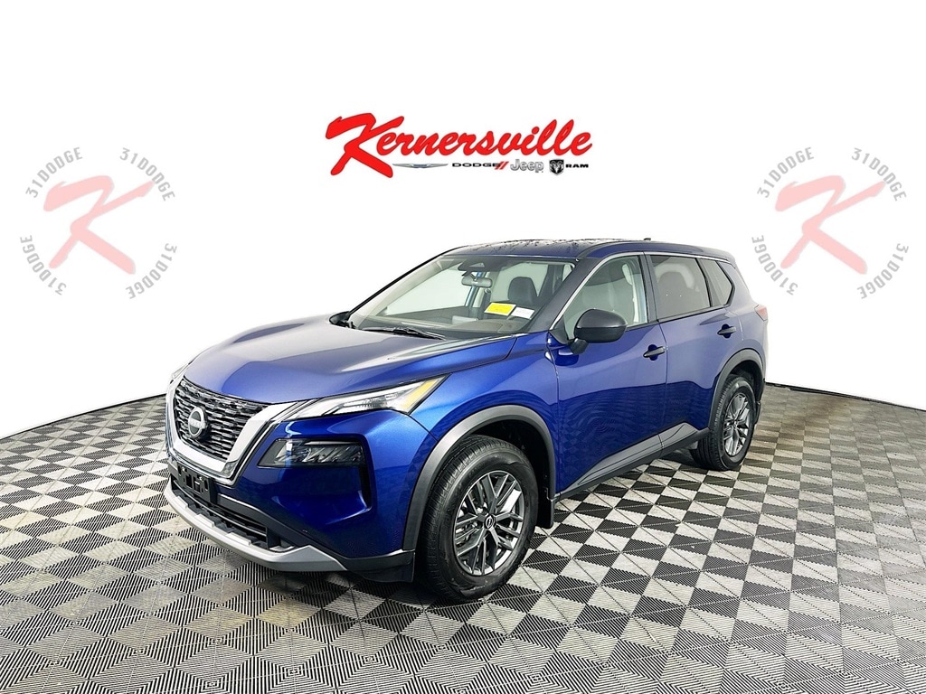 Used 2023 Nissan Rogue S SUV