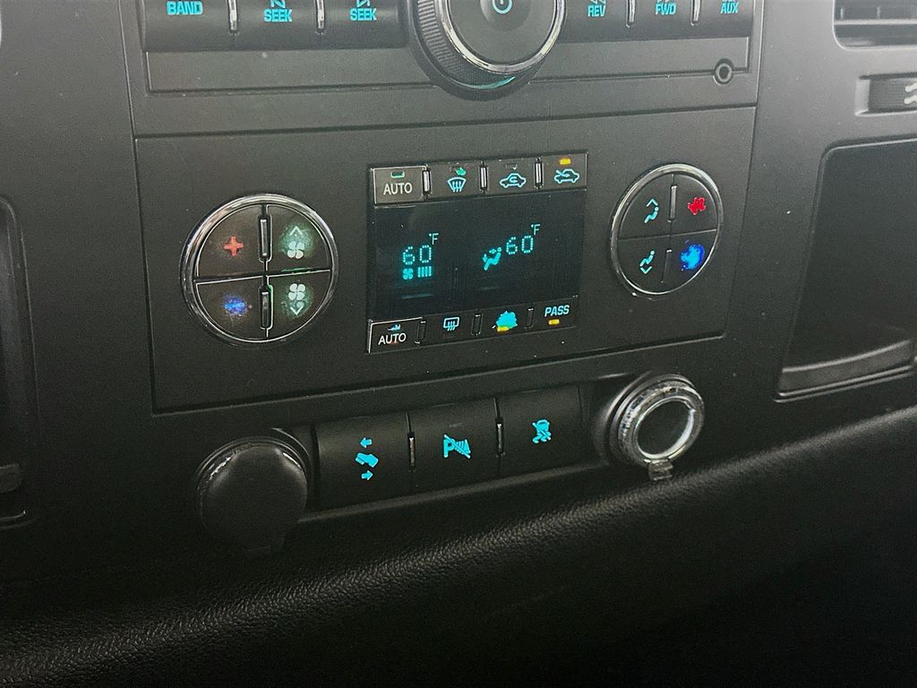 GMCSierra 2500HD18
