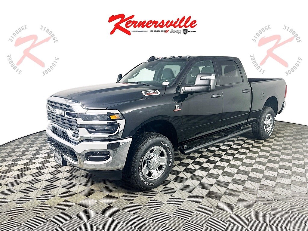 2025 Ram 3500 Tradesman photo 3