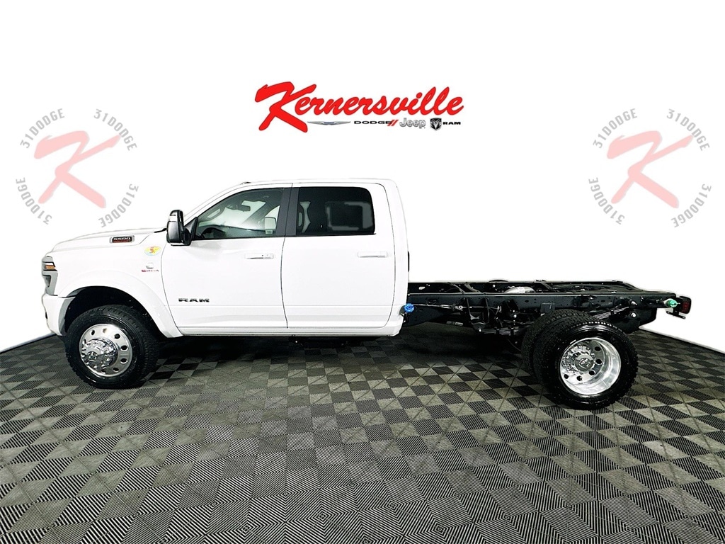 New 2026 Ram 5500 Chassis Tradesman 60CA Dually Truck Crew Cab