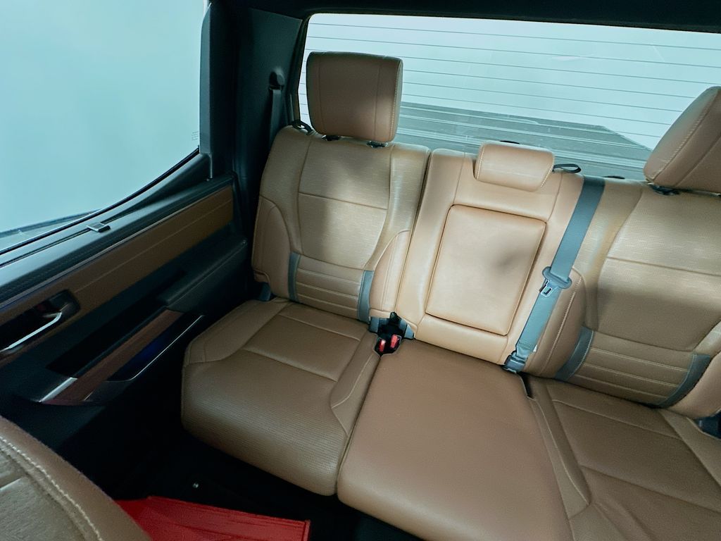 ToyotaTundra Hybrid12