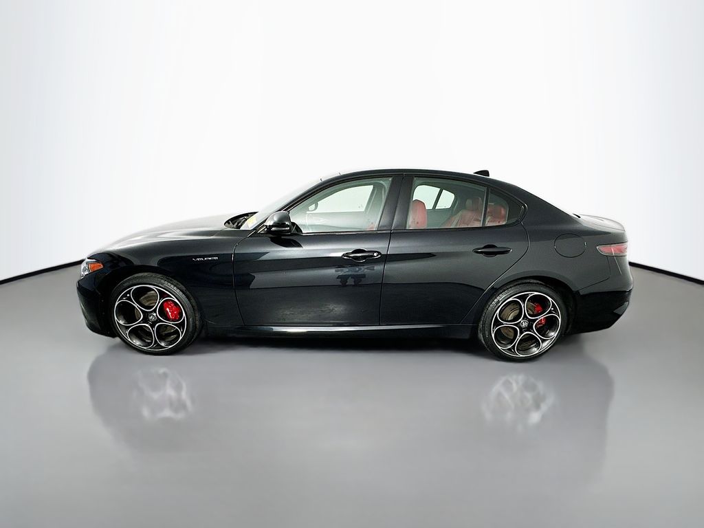 Alfa RomeoGiulia4