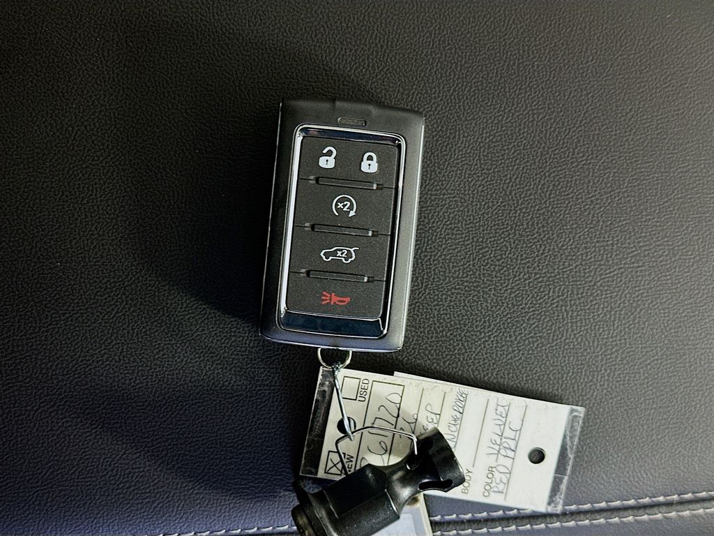 JeepGrand Cherokee20