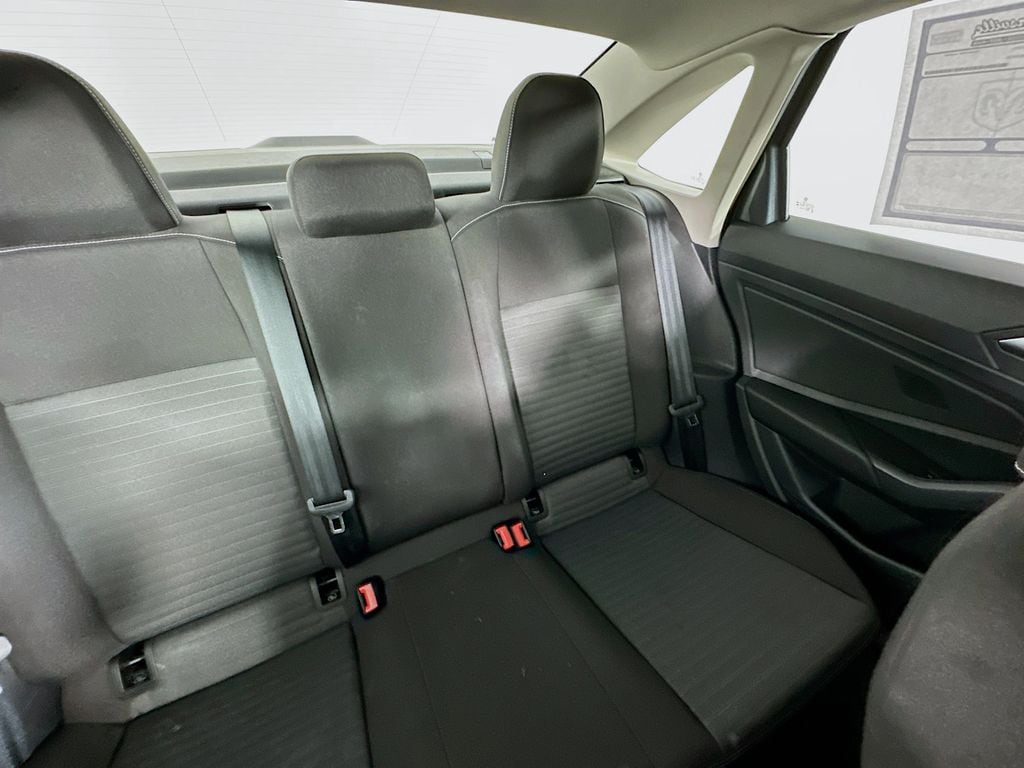 VolkswagenJetta17