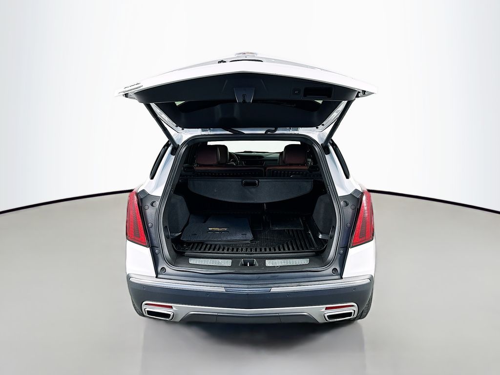 CadillacXT529