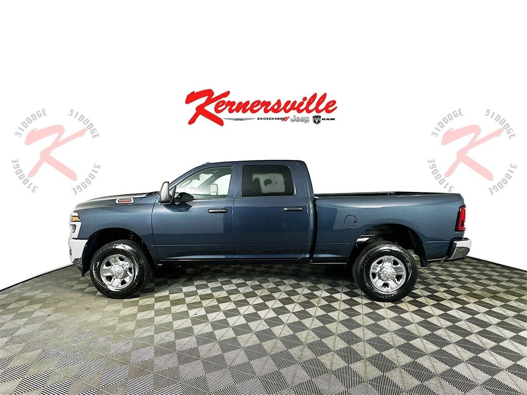 2025 Ram 2500 Tradesman photo 4