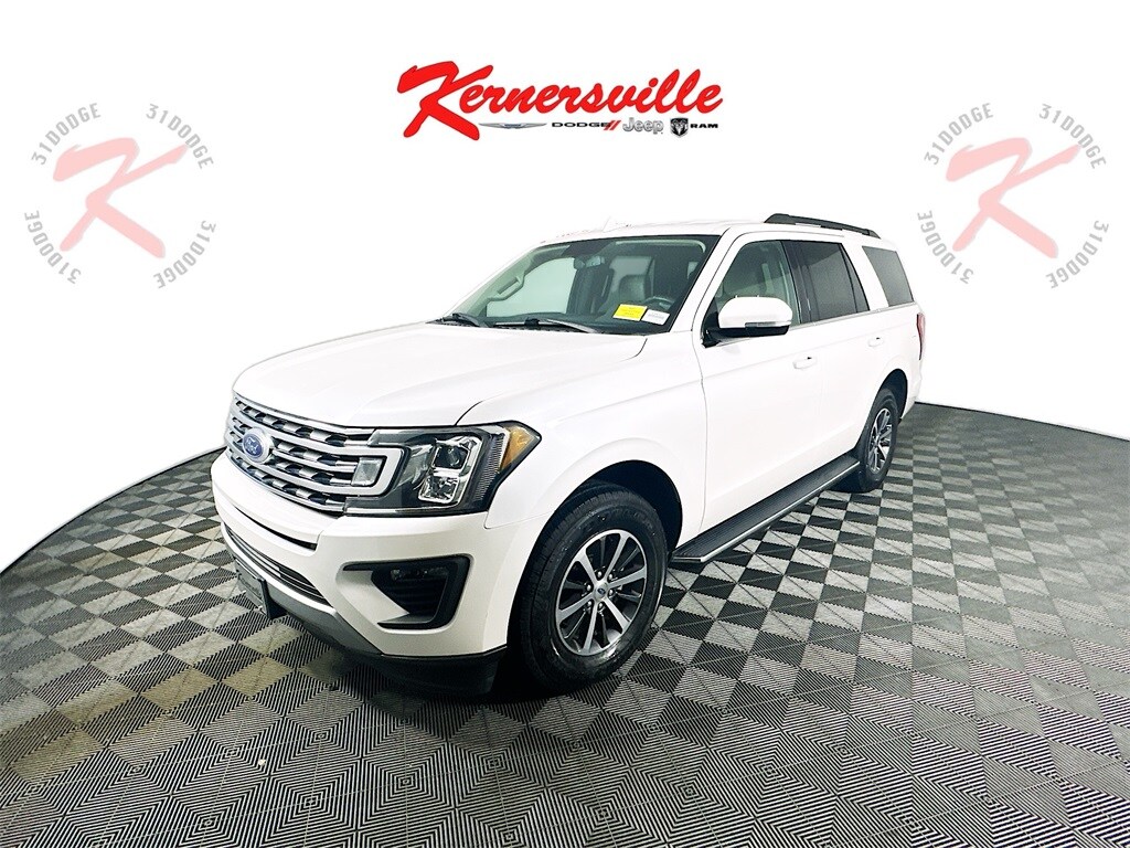 2019 Ford Expedition XLT photo 3