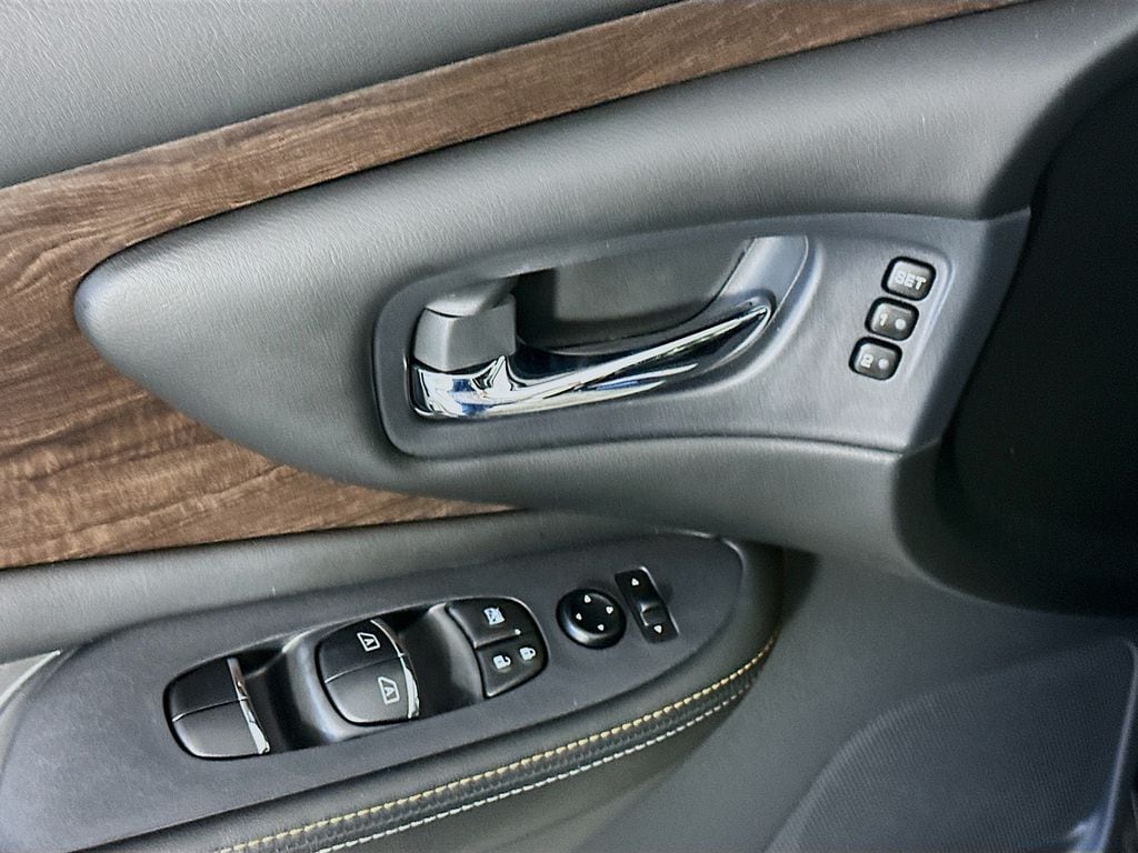 NissanMurano24