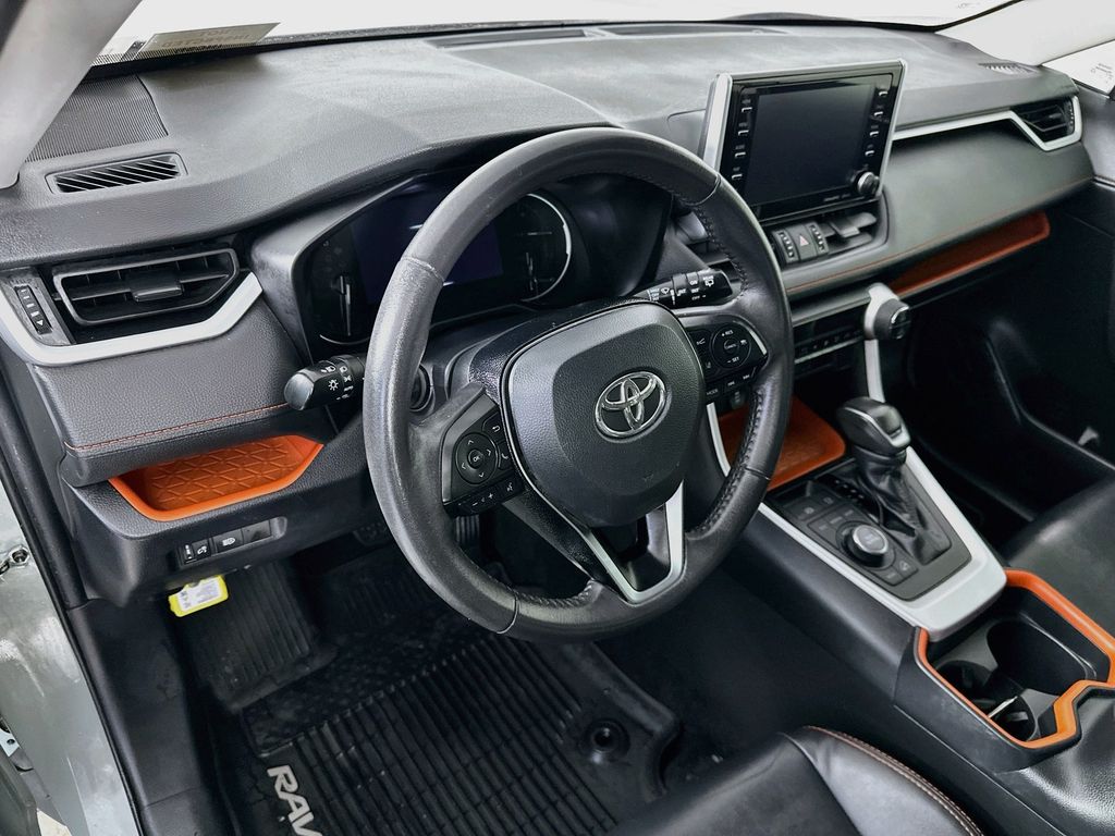 ToyotaRAV428