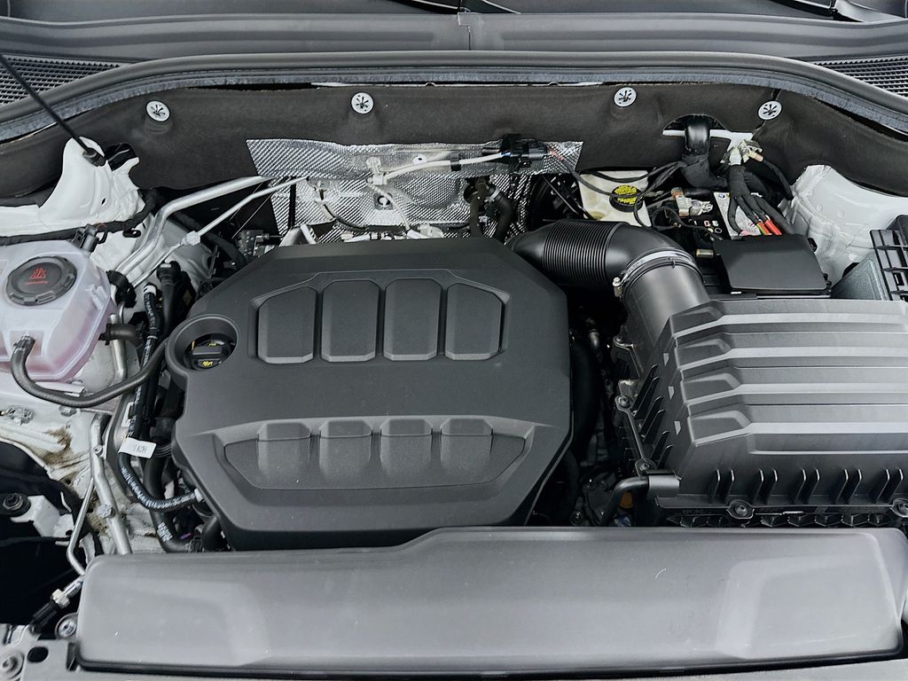 VolkswagenAtlas Cross Sport31