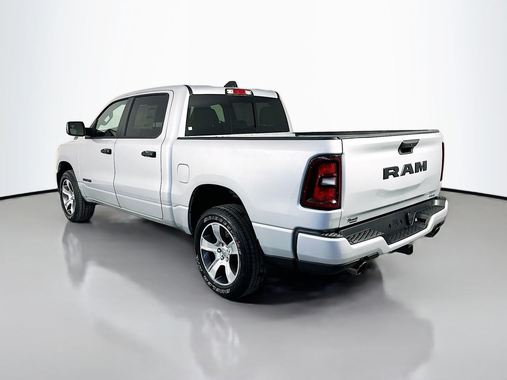 New 2026 Ram 1500 Express Truck Crew Cab