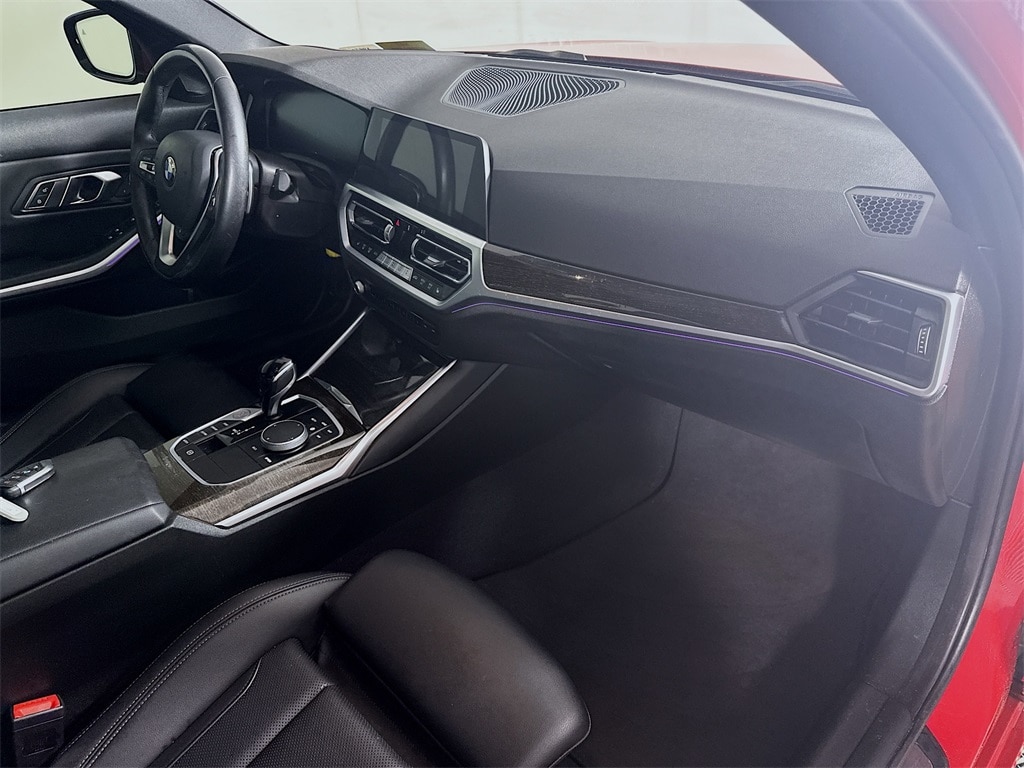 BMW3 Series31