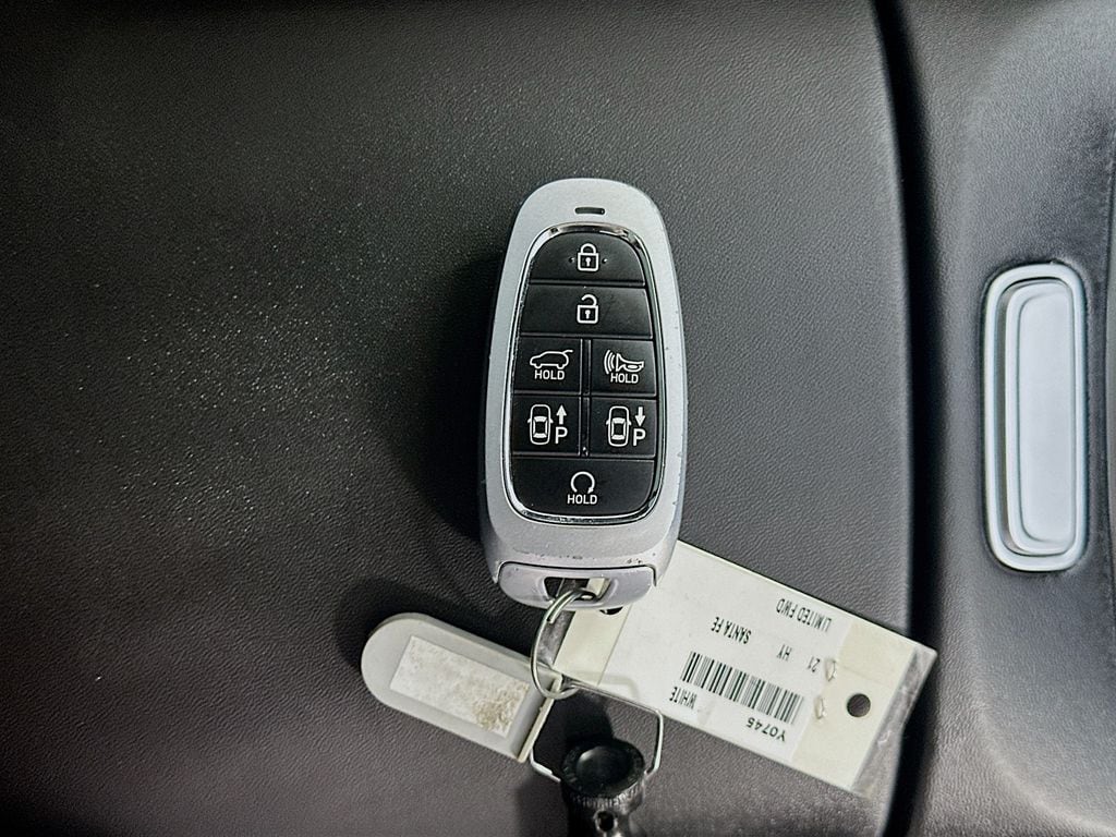 HyundaiSanta Fe34