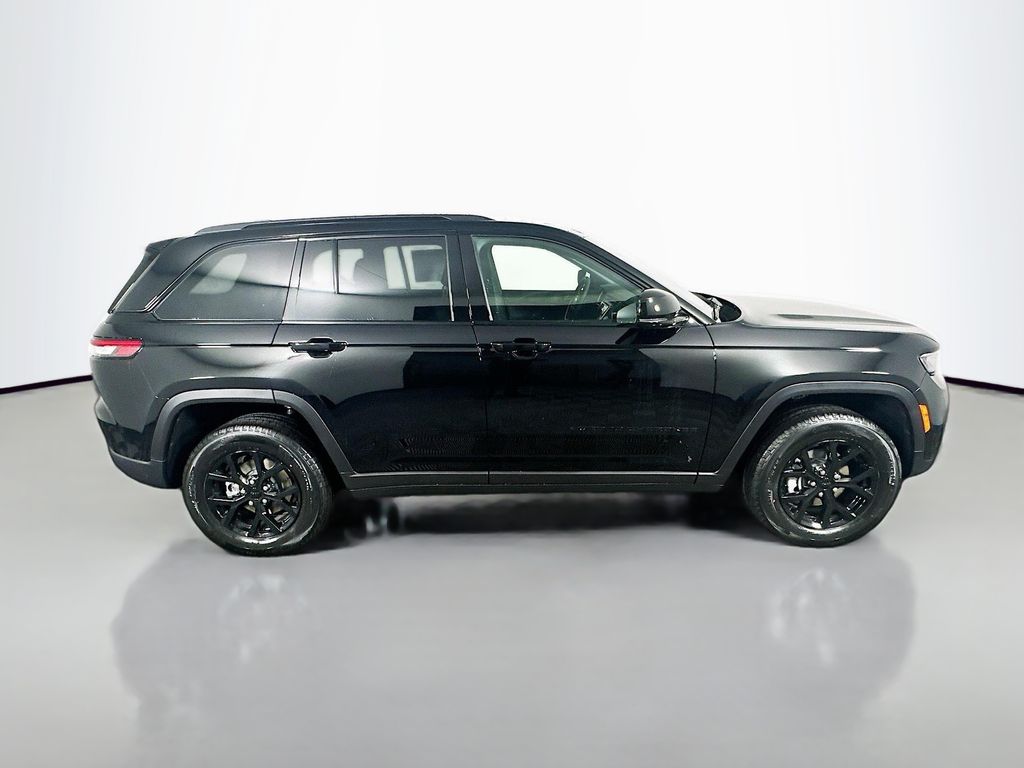 JeepGrand Cherokee8