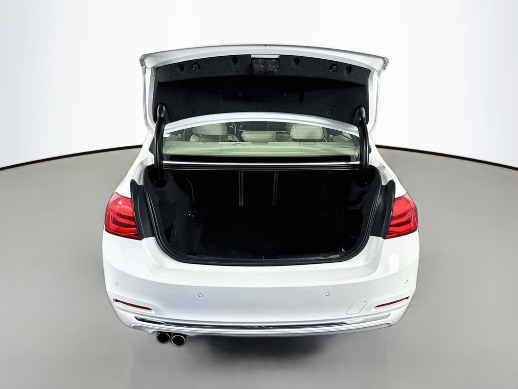BMW3 Series30