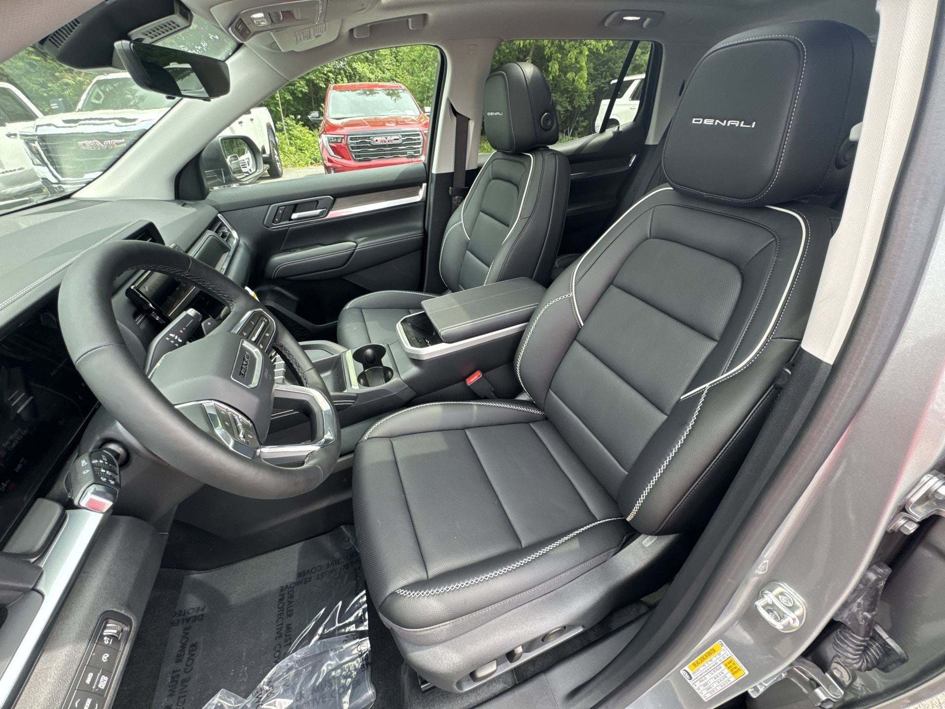 2026 GMC Terrain Denali - Photo 13