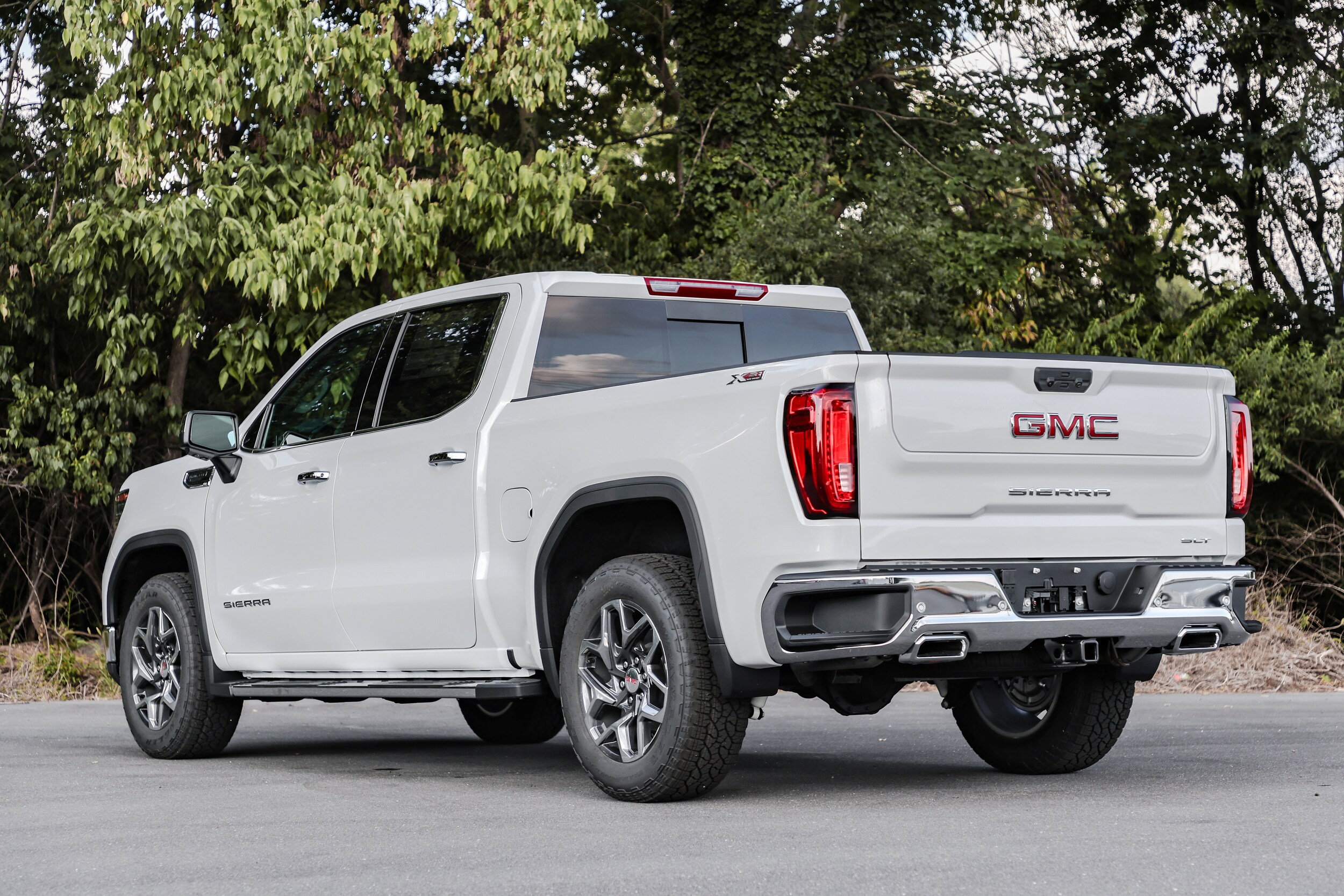 2026 Gmc Sierra 1500 SLT photo 3