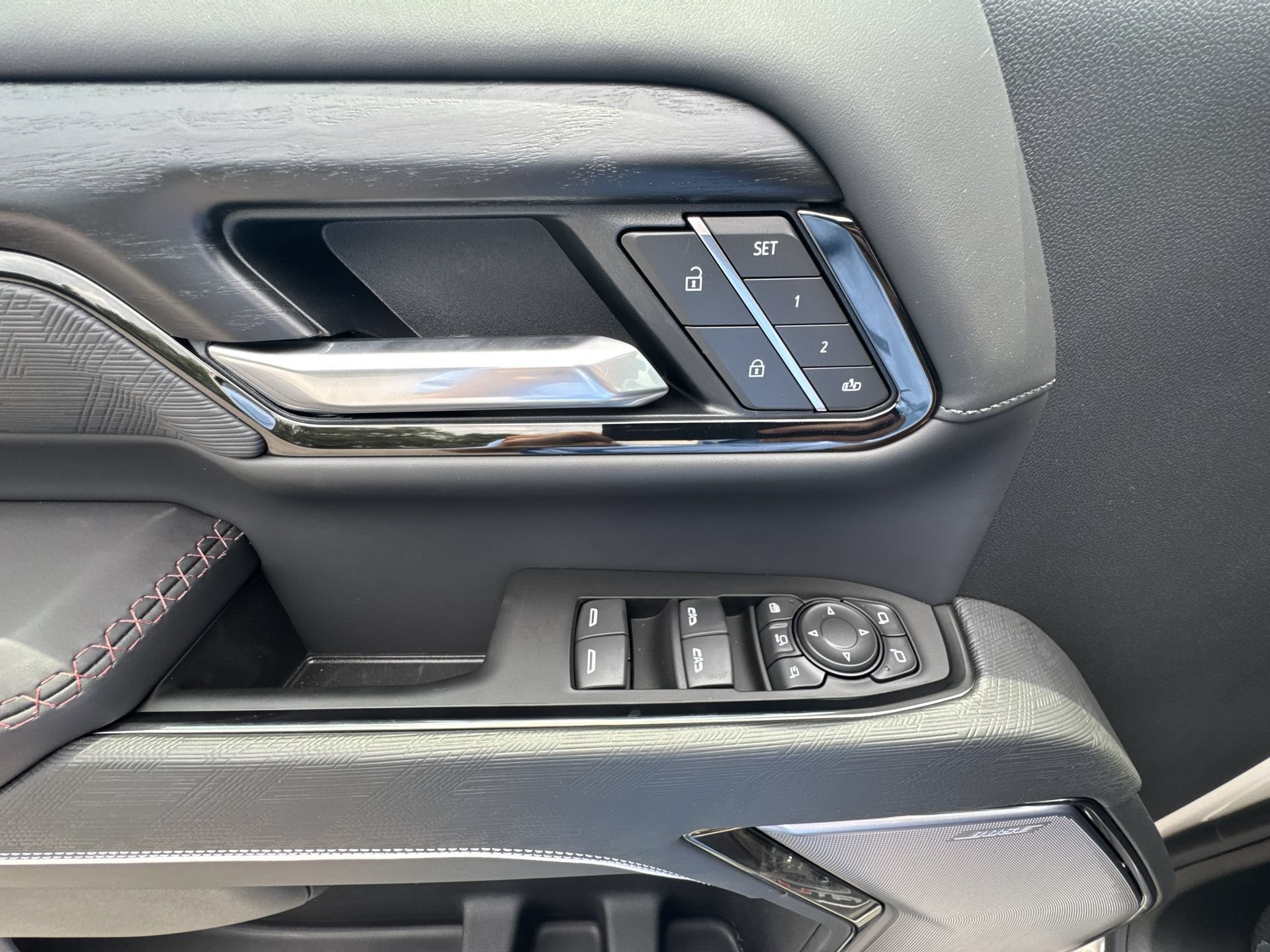 2026 GMC Sierra 2500HD AT4X - Photo 15