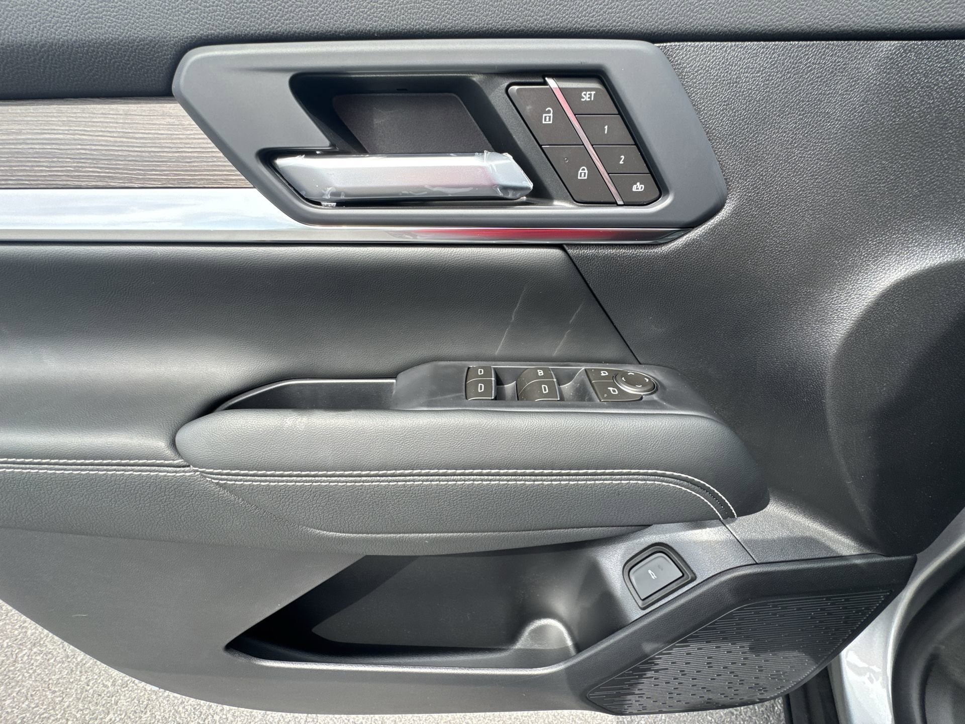 2026 GMC Terrain Denali - Photo 15