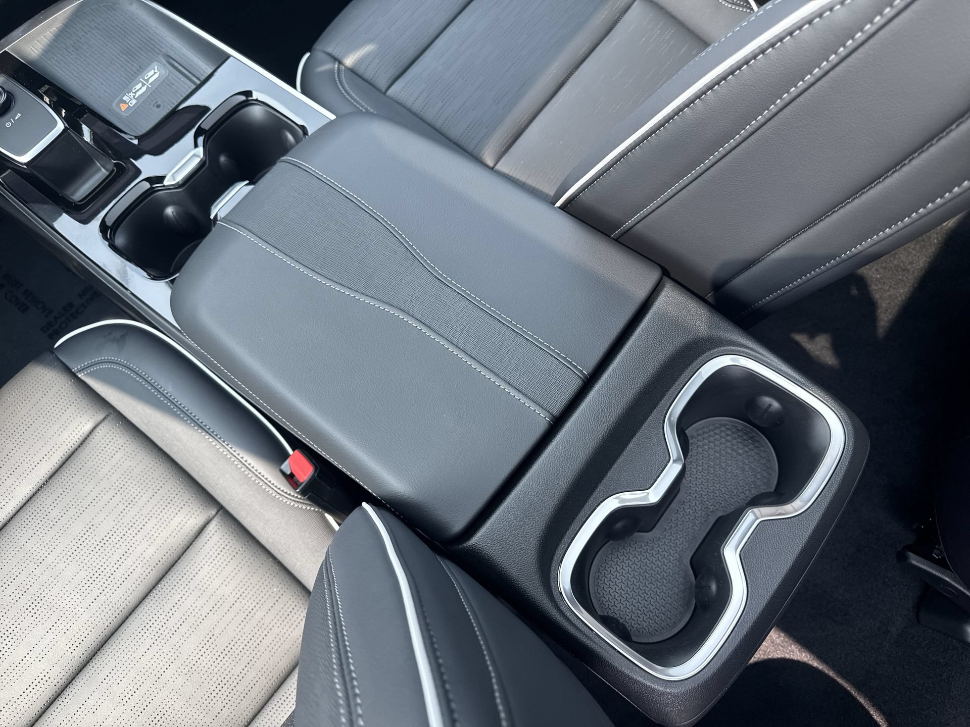 2026 Buick Enclave Sport Touring - Photo 23