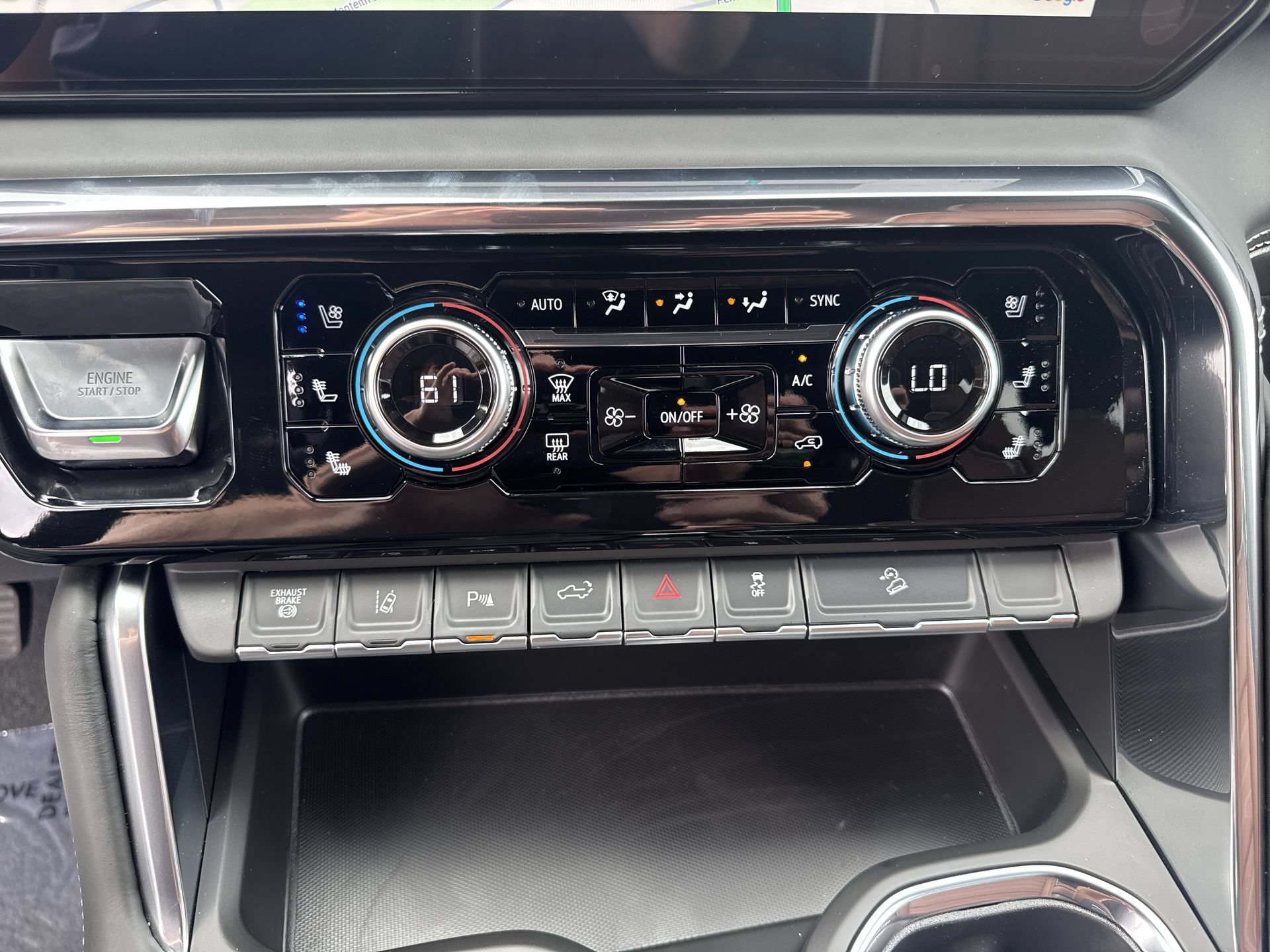 2026 GMC Sierra 3500HD Denali Ultimate - Photo 17