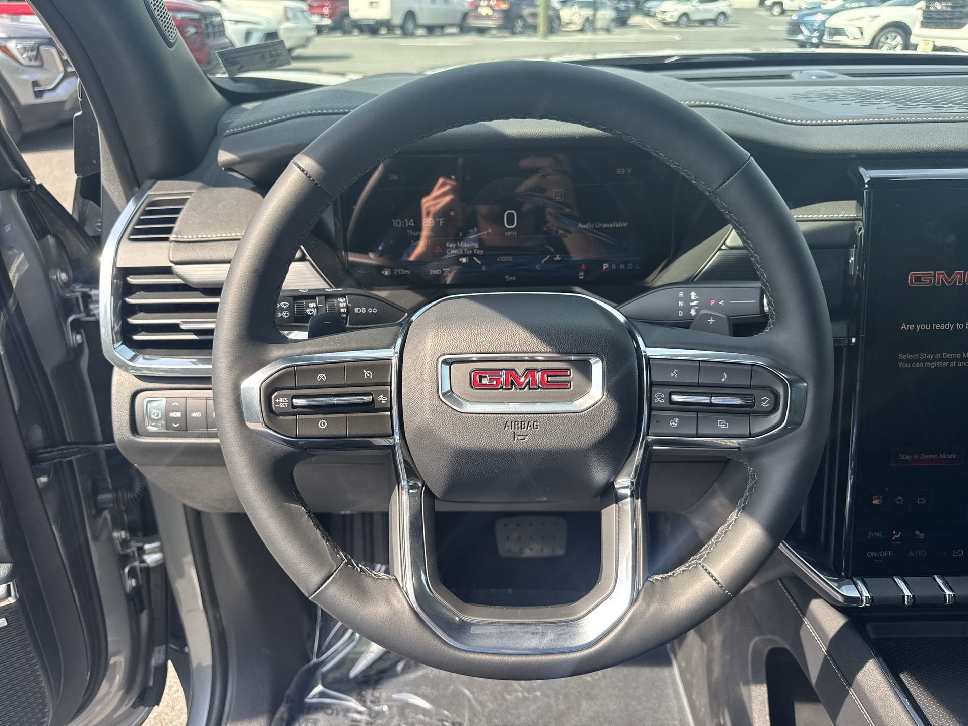 2026 GMC Acadia Elevation - Photo 11