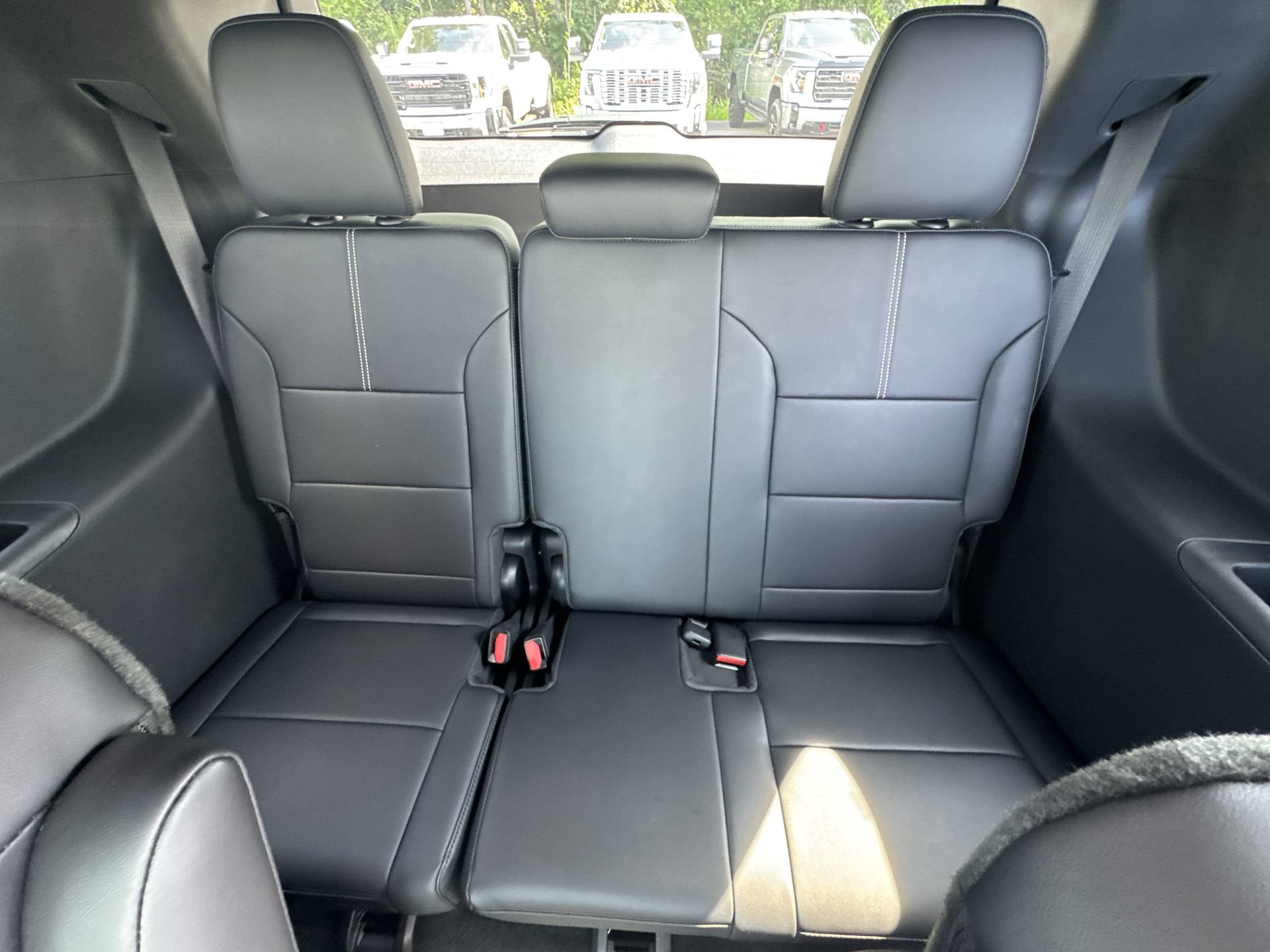 2026 GMC Acadia Elevation - Photo 25