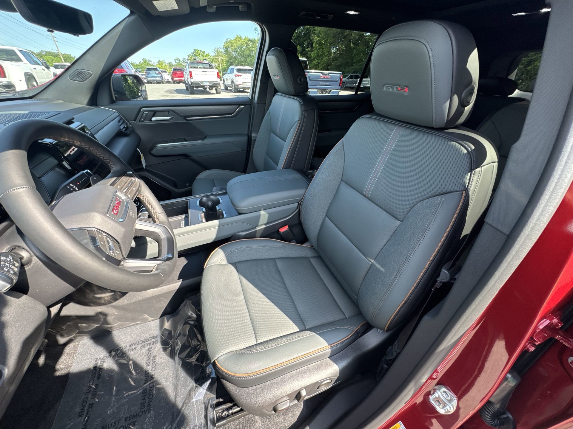 2026 GMC Acadia AT4 - Photo 13