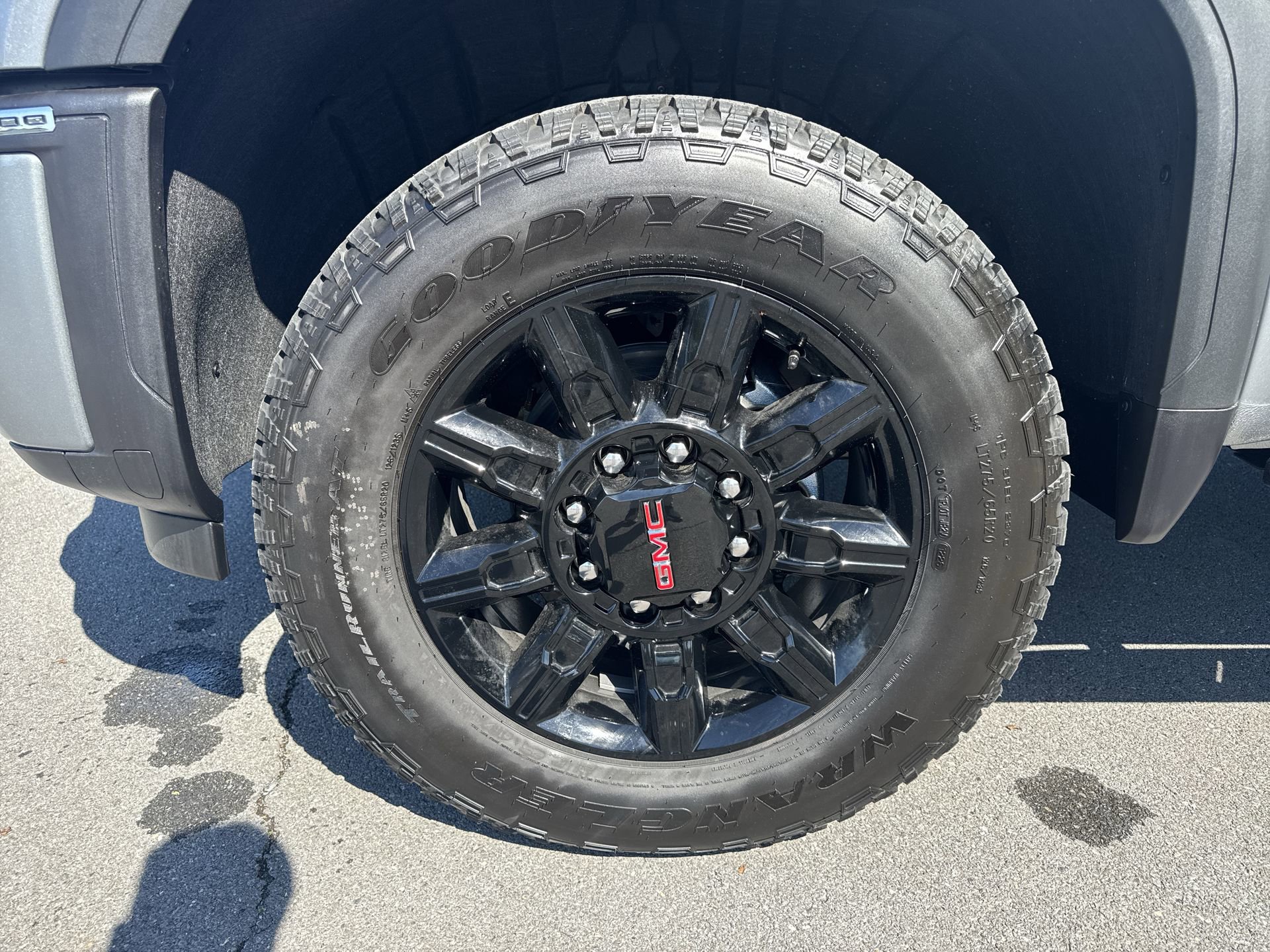2026 GMC Sierra 2500HD AT4 - Photo 19