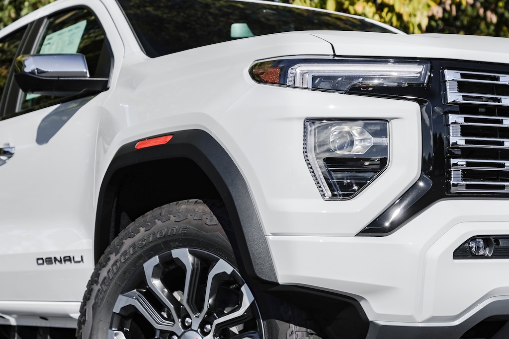 New 2026 GMC Canyon Denali Truck