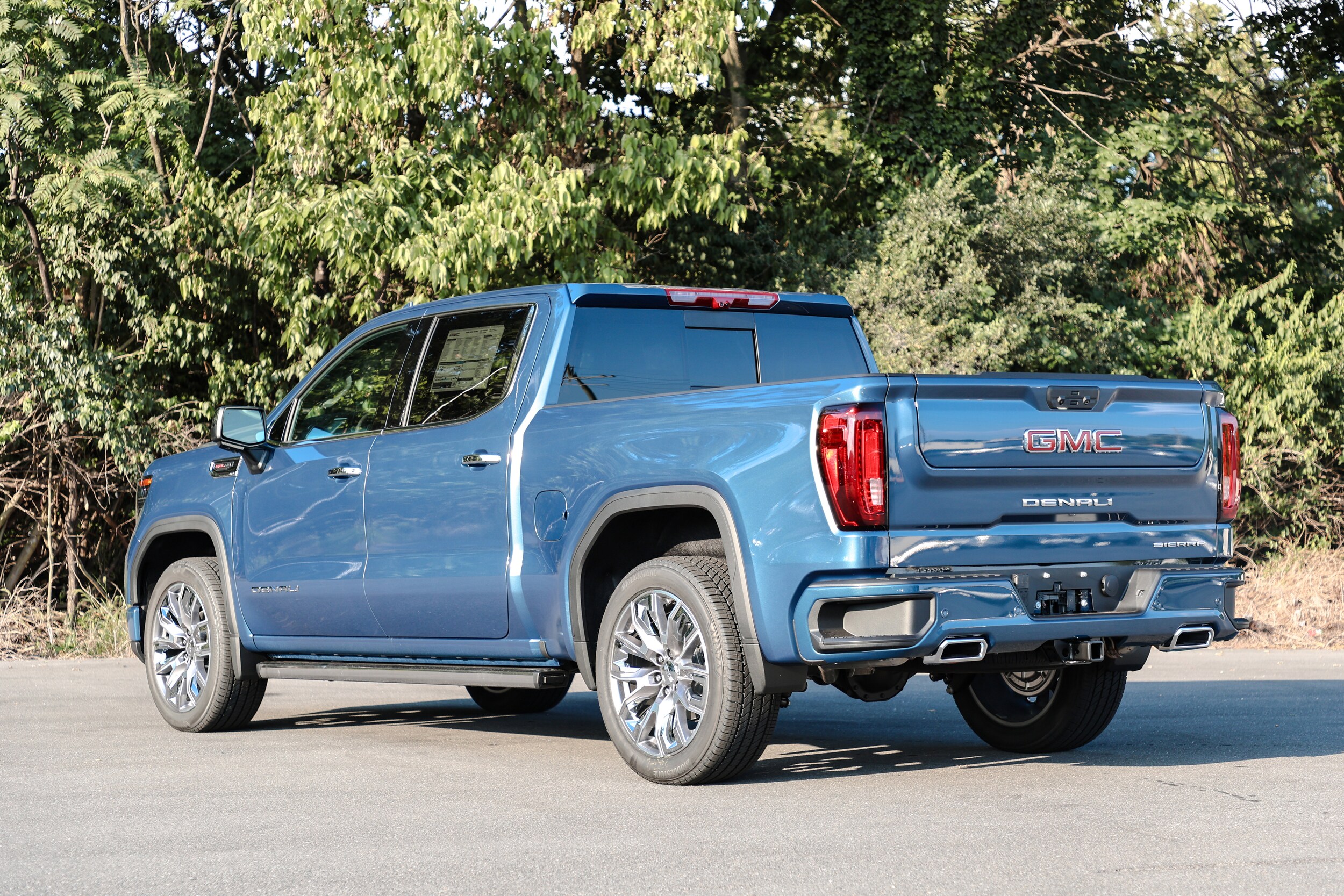 2026 Gmc Sierra 1500 Denali photo 3