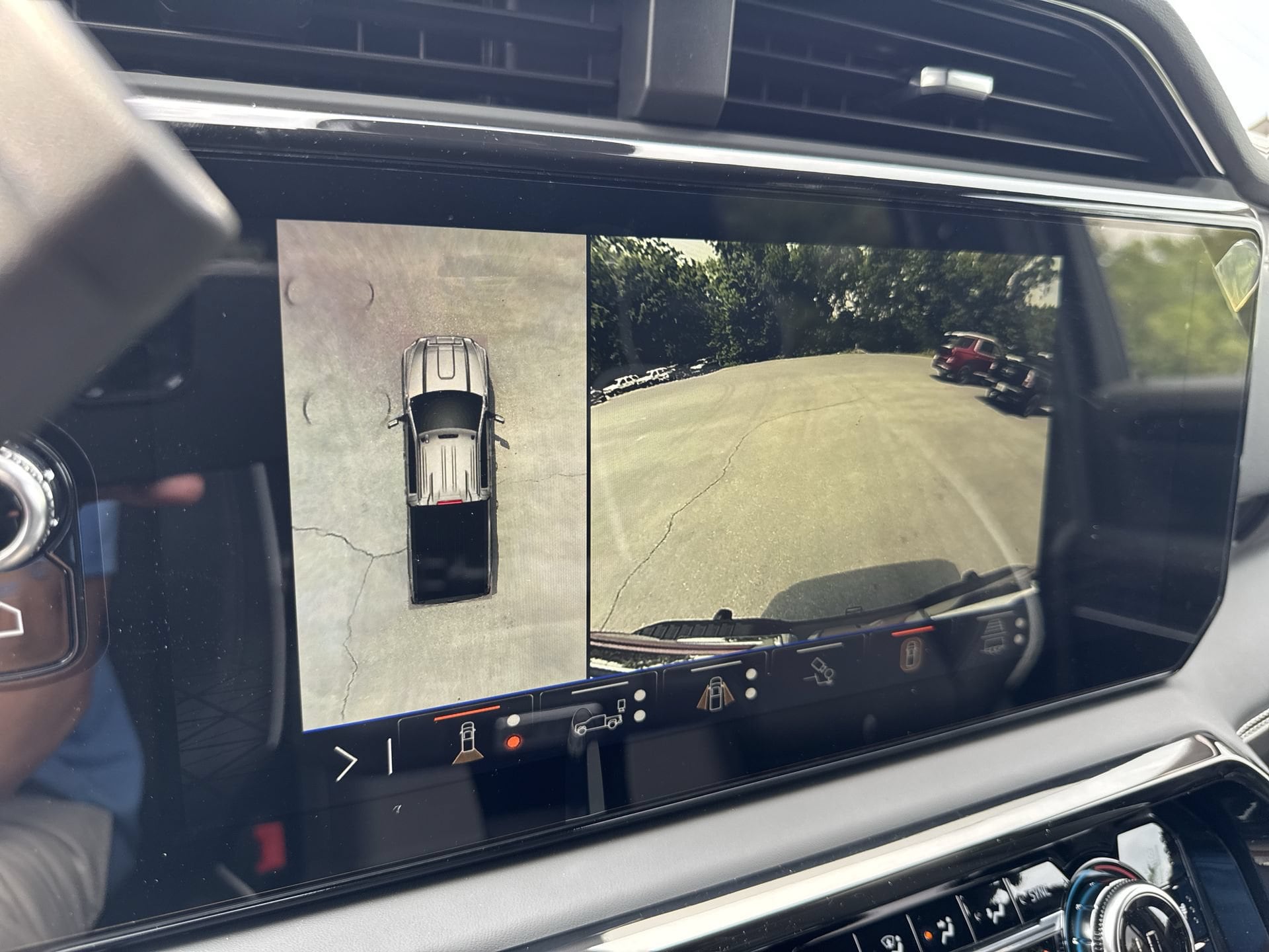 2026 GMC Sierra 2500HD AT4X - Photo 24