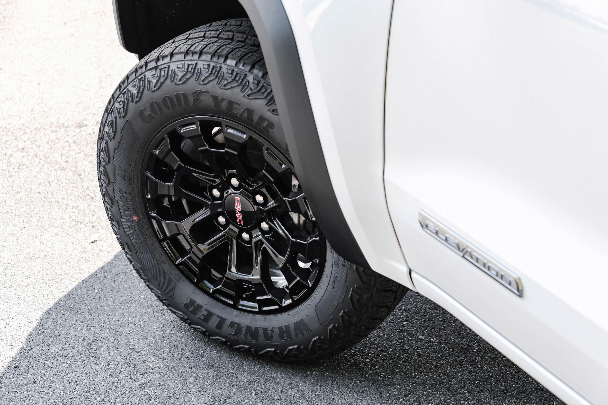 2026 Gmc Canyon Elevation photo 4