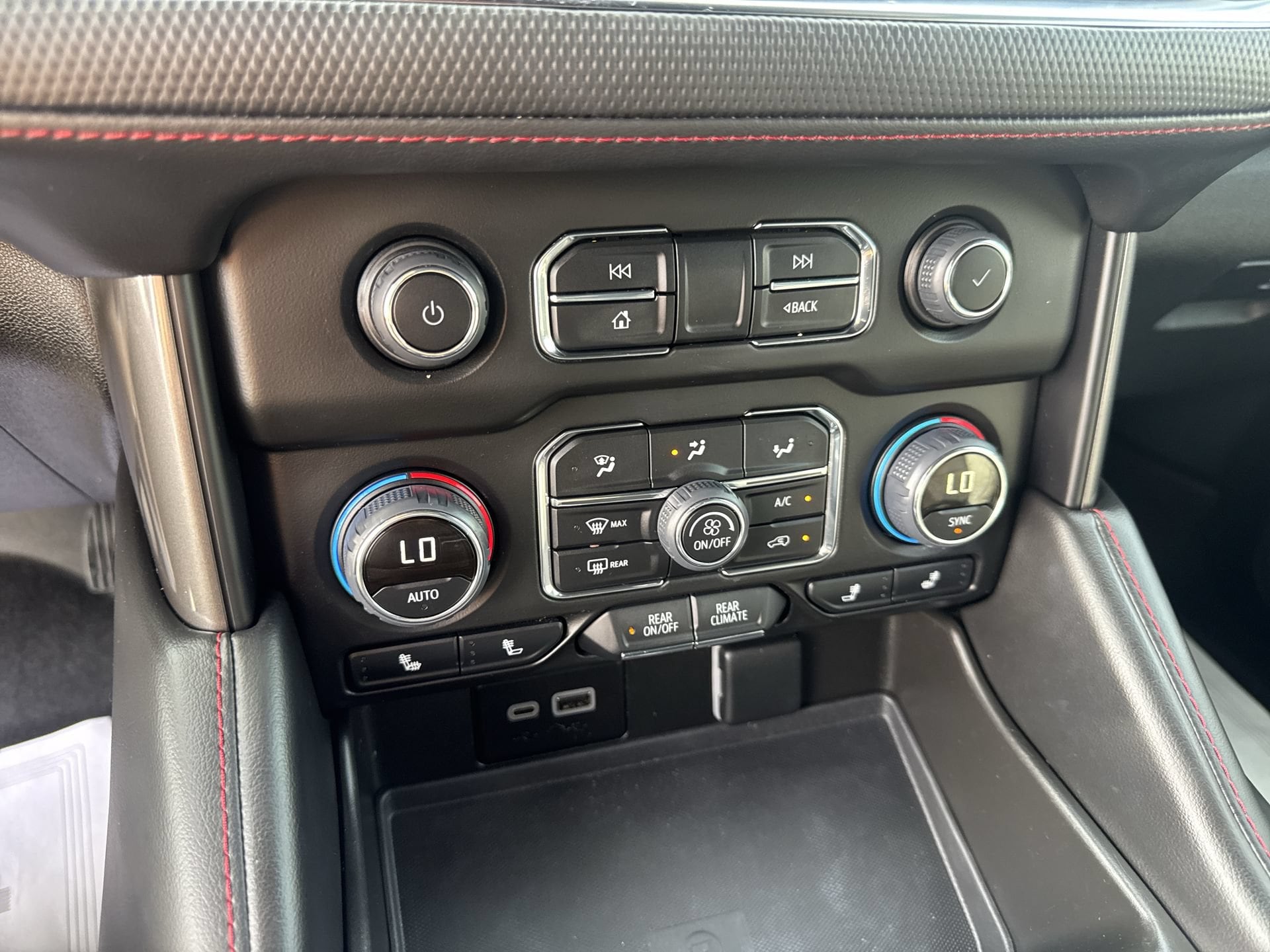 2023 Chevrolet Tahoe RST - Photo 17